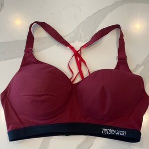 Victorias Secret Sports Bra 36D- back on sale!